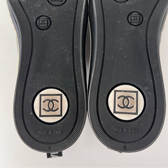 CHANEL | Black White Low Top Tennis Sneakers CC Logo Tweed Suede Vintage EU 37 - Picture 12 of 15